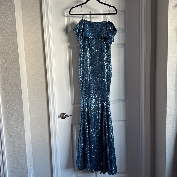 Yvonne Off Shoulder Sequin Gown | Blue - Baltic Born Never Worn size Medium - Picture 7 of 11